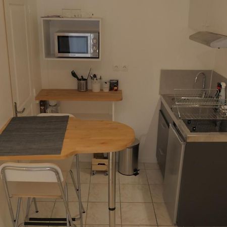 Petit studio gare Saint Roch Montpellier Lägenhet Exteriör bild